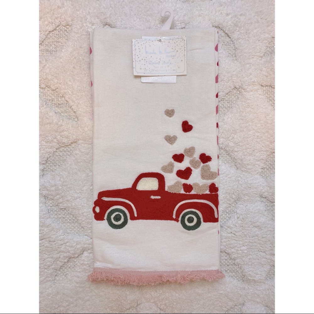 Nicole Miller Truck Full of Hearts Kitchen…